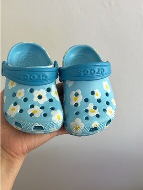 Baby crocs
